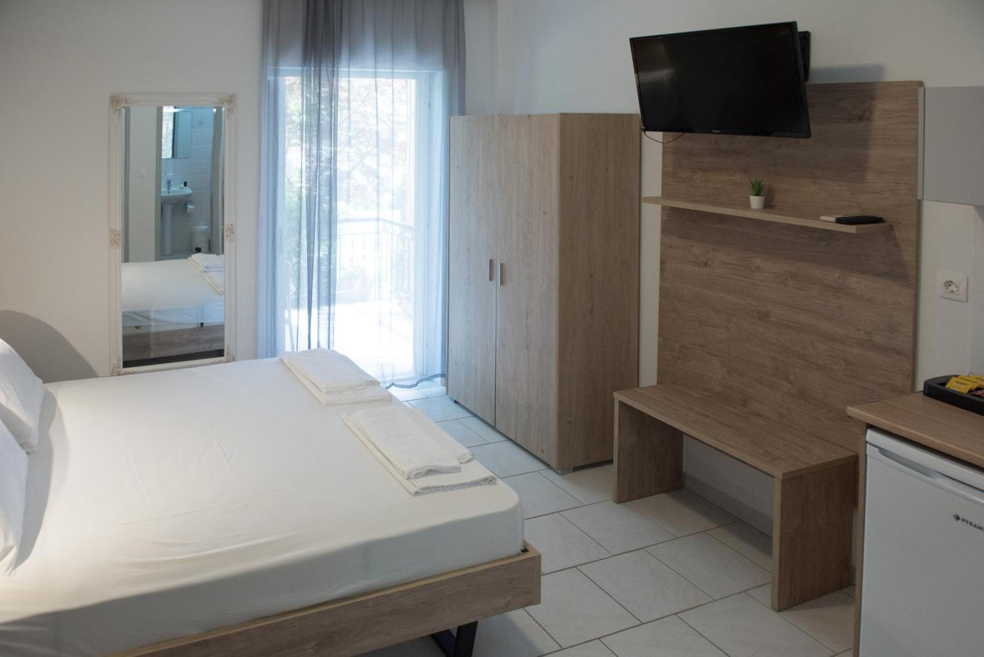 Milies Apartments Stavros  Luaran gambar
